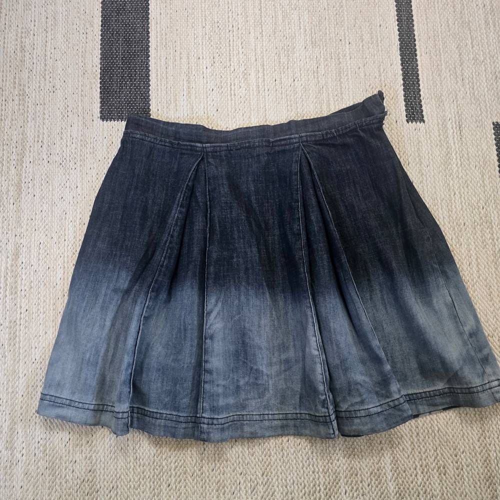 Stylish Denim Skirt - Black Ombre